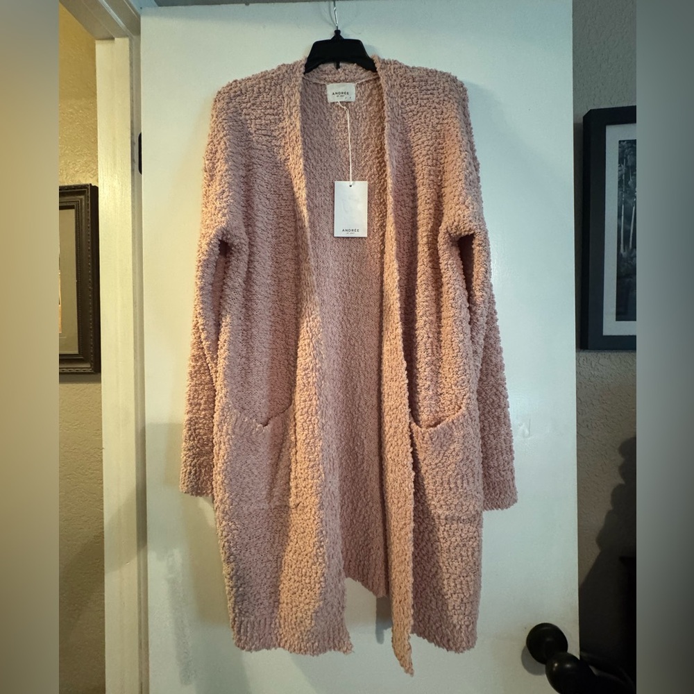 NWOT Andree by Unit Cozy Pink Popcorn Cardigan Sweater